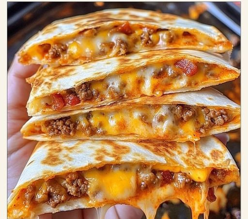 Buffalo Bacon Cheeseburger Quesadilla: The Ultimate Comfort Food Mashup